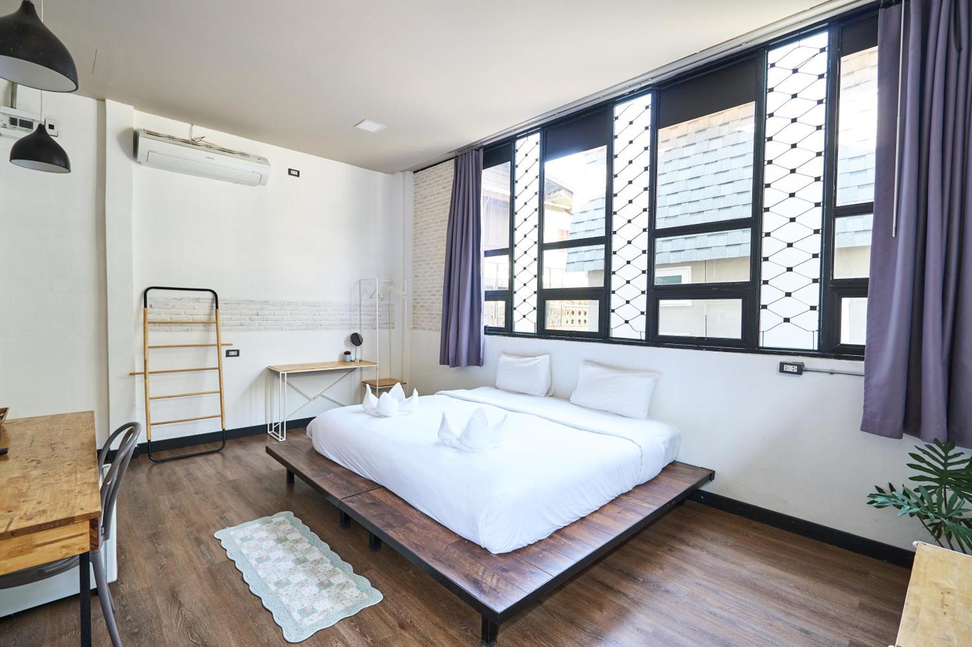 Sherloft Home&Hostel Chiang Mai Kamer foto