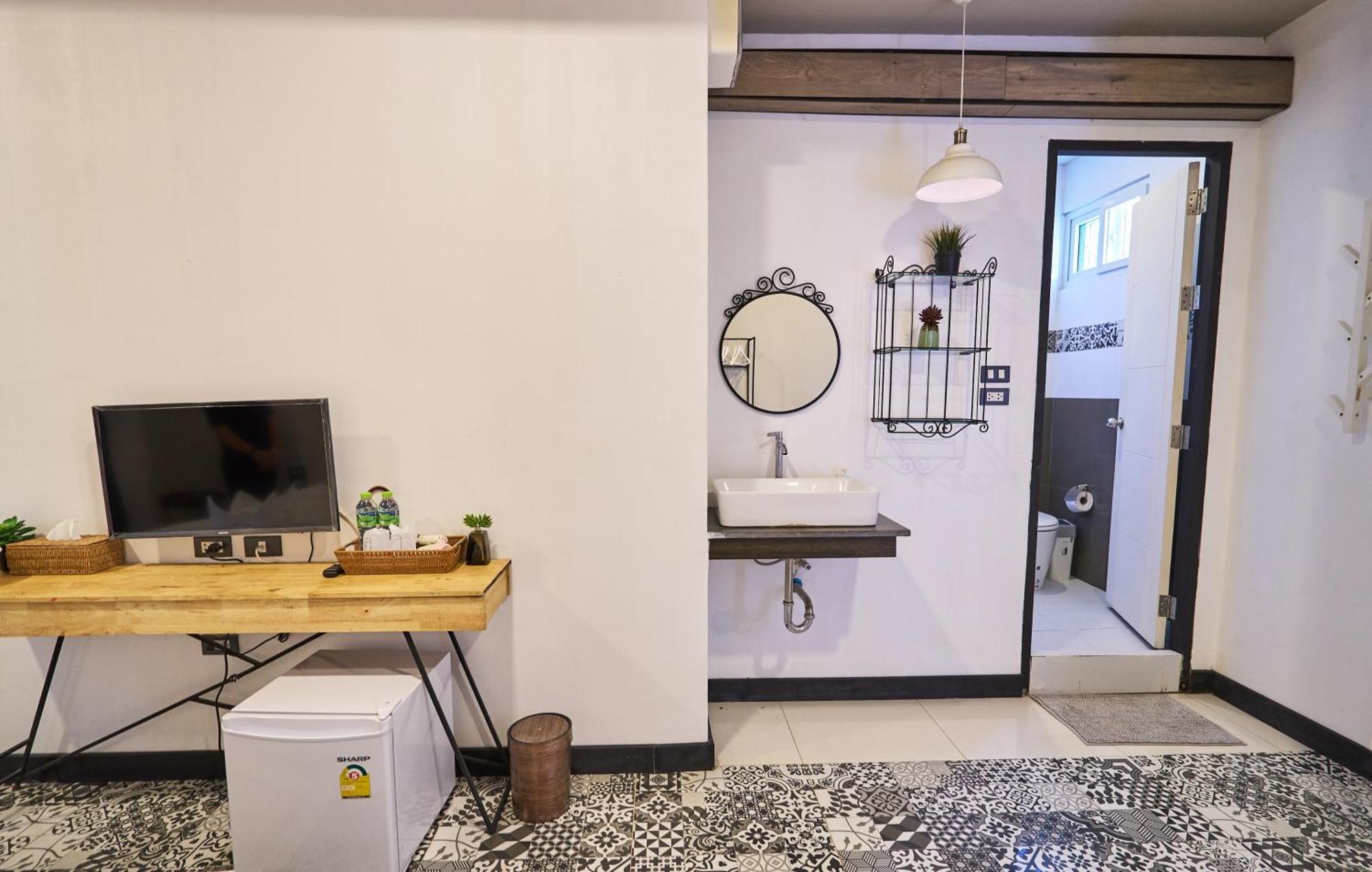 Sherloft Home&Hostel Chiang Mai Kamer foto